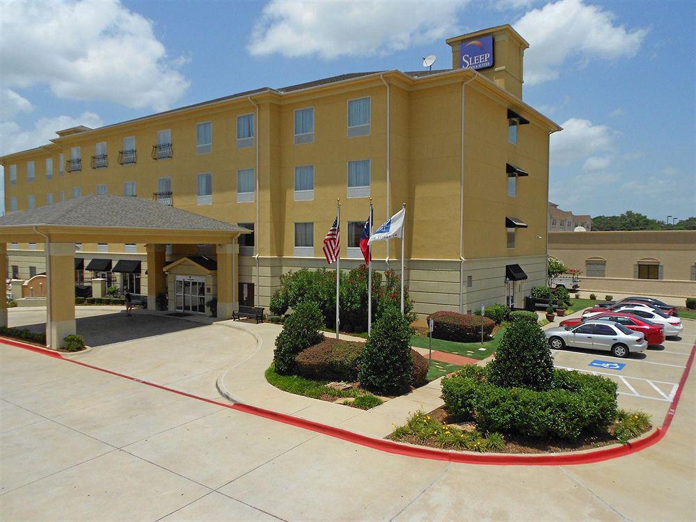 Hotel Sleep & South Tyler